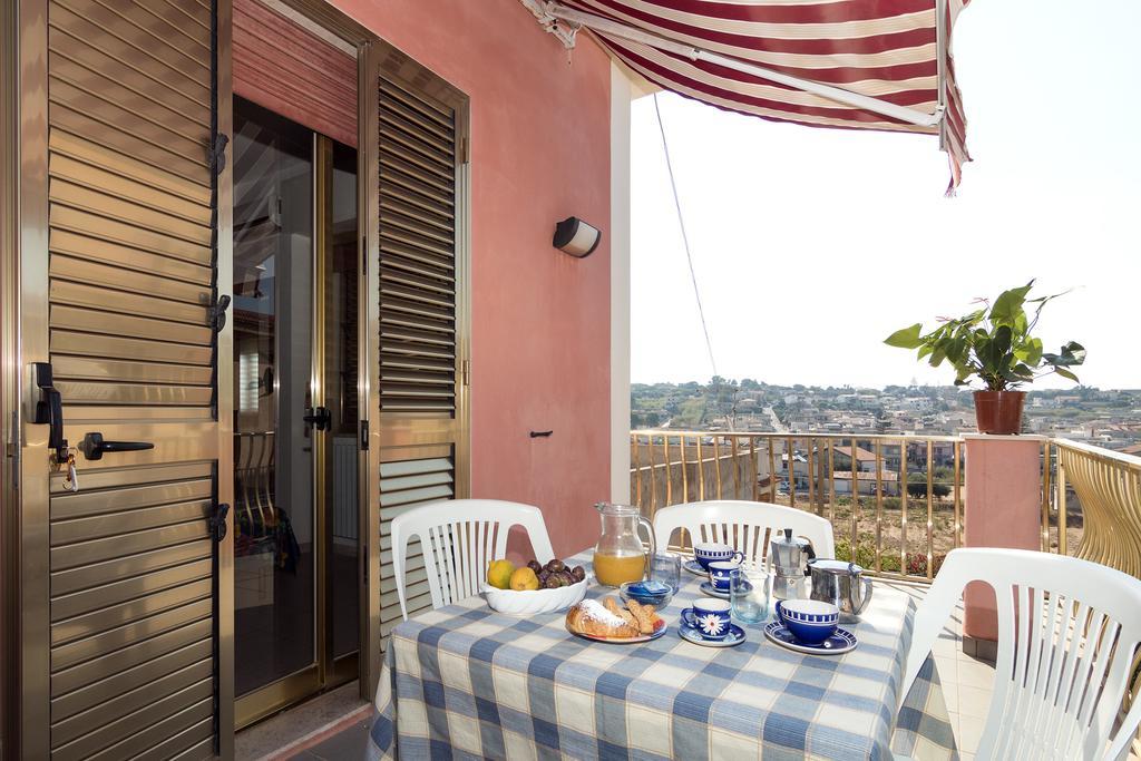 La Rosa Del Deserto Bed and Breakfast Scicli Exteriör bild