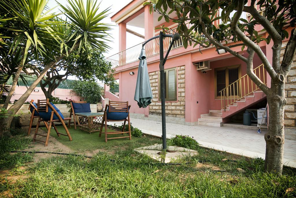 La Rosa Del Deserto Bed and Breakfast Scicli Exteriör bild