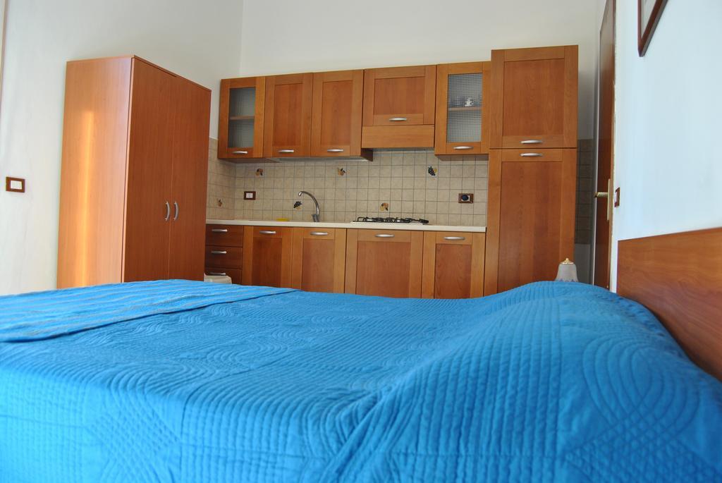 La Rosa Del Deserto Bed and Breakfast Scicli Rum bild